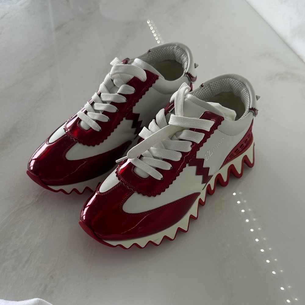 Christian Louboutin Loubishark Red and White Metallic Sneakers 39.5 / 8.5 - 9 - Picture 13 of 13